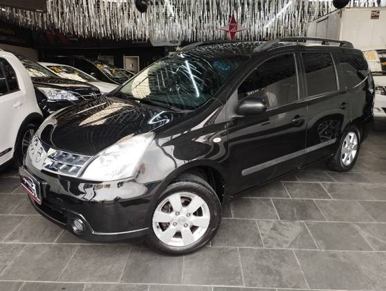 NISSAN GRAND LIVINA 1.8 S 16V FLEX 4P MANUAL NISSAN GRAND LIVINA 1.8 S 16V FLEX 4P MANUAL